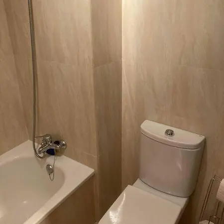Laegenhet Hoegst Upp, Med Pool Och Utsikt Oever Havet Apartment *